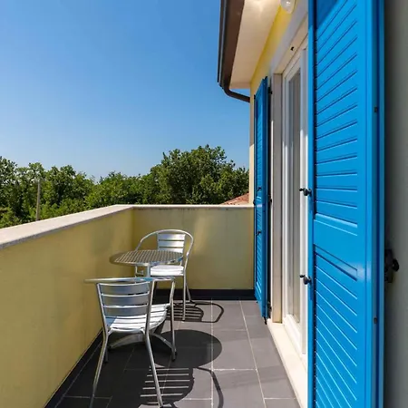 In - Porec - Istrien 46871 Villa *