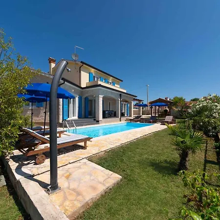 In - Porec - Istrien 46871